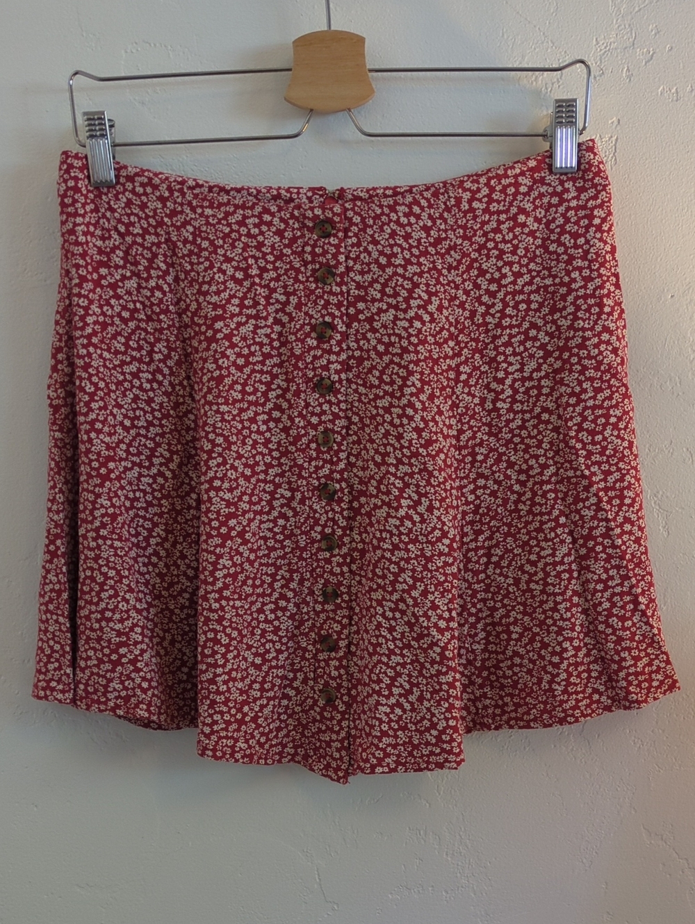 American Eagle Outfitters Red Floral Button-Front Skater Skirt